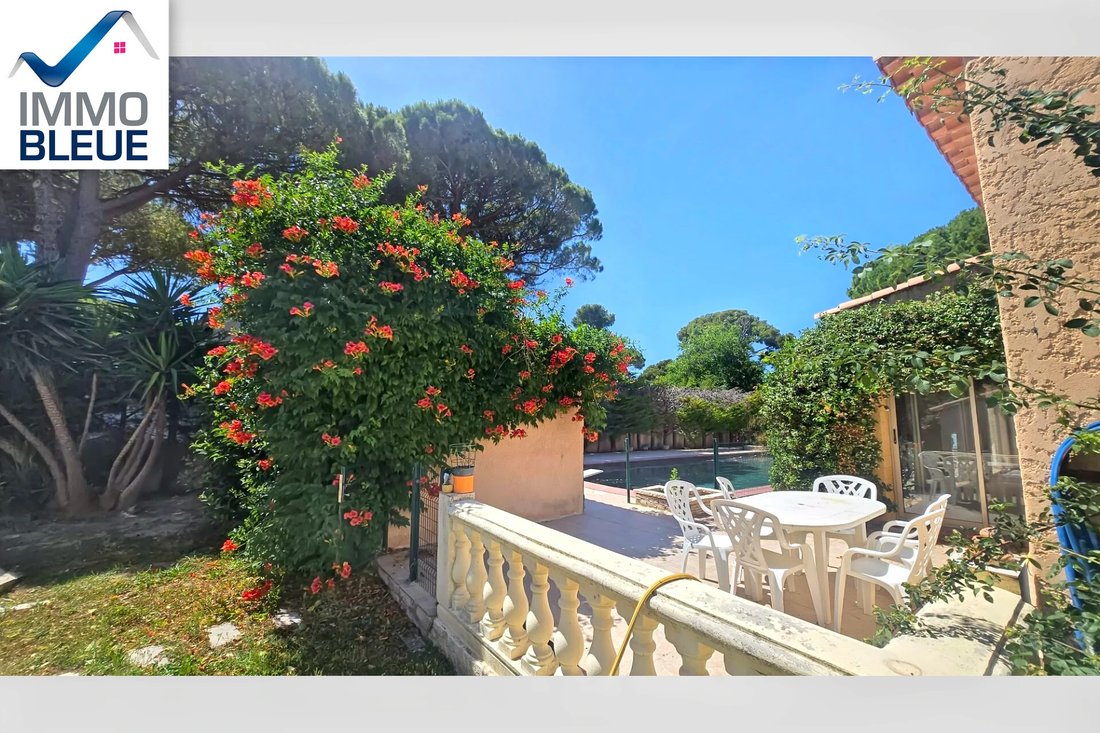 Villa in Plaines Saint Pierre-Saint Julien, Martigues, France 3 - 18598087