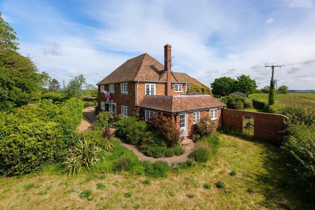 Country House in Grove, Wickhambreaux, England 2 - 18596172
