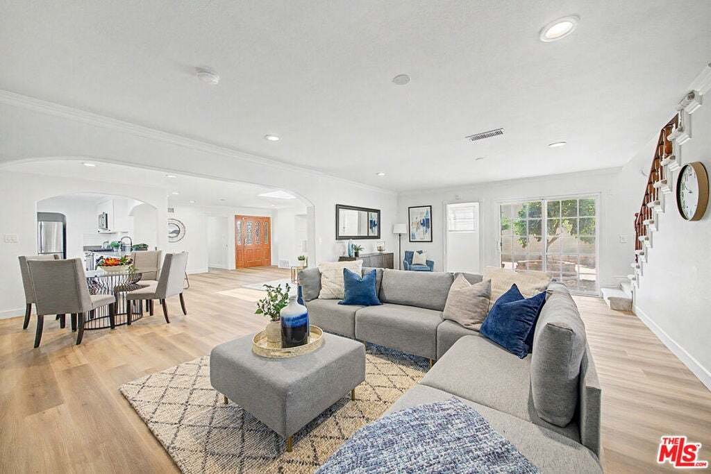House in Buena Park, California, United States 5 - 18601060