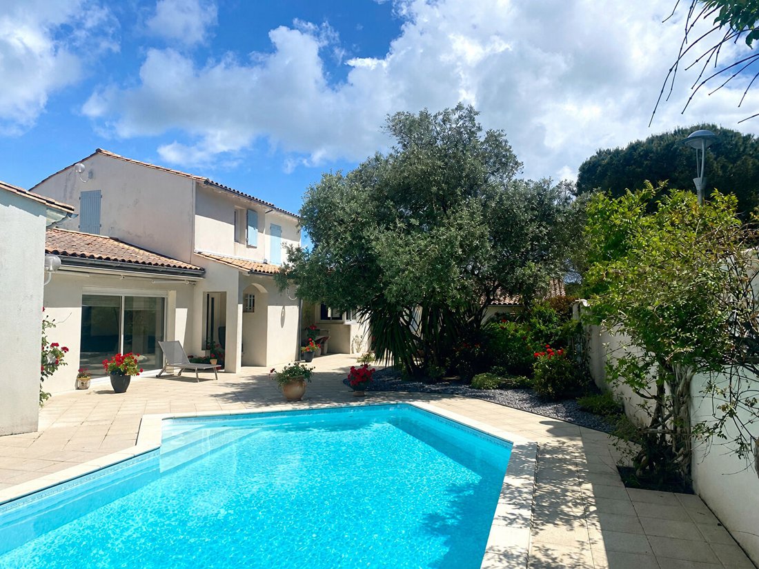 House in La Flotte, Nouvelle-Aquitaine, France 1 - 18598215
