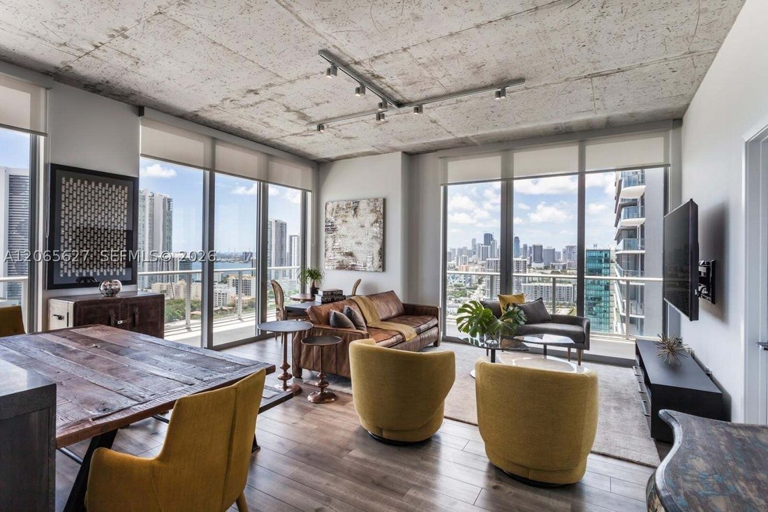 Condo in Miami, Florida, United States 3 - 18601019