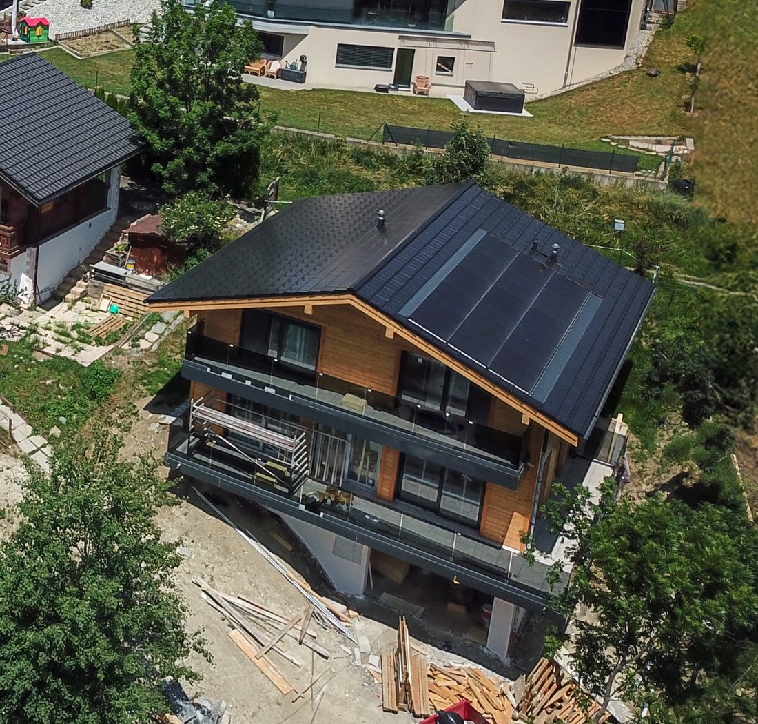 Chalet in Crans-Montana, Valais, Switzerland 4 - 18599789