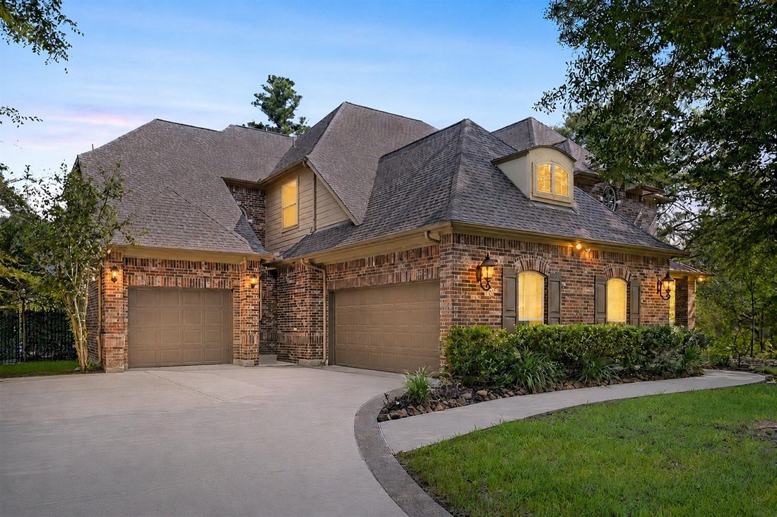 House in The Woodlands, Texas, United States 2 - 18602116