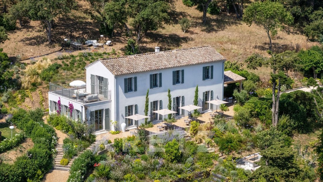 Estate in Zone Est Diffuse, Saint-Tropez, France 4 - 18602945