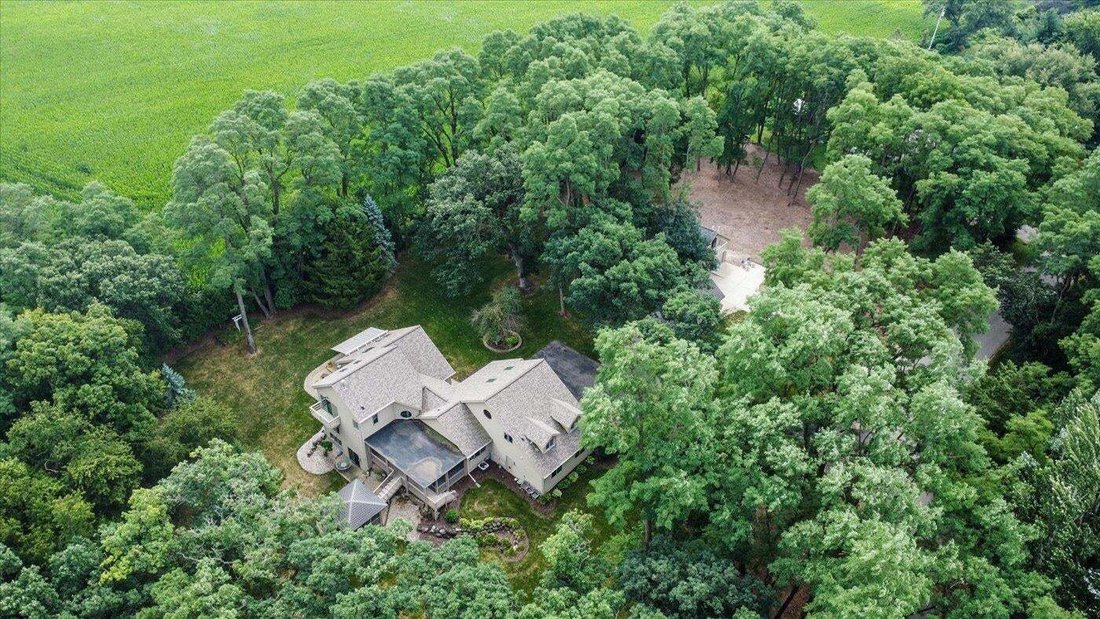 House in Oregon, Wisconsin, United States 4 - 18599679