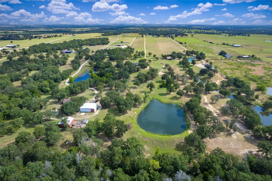 House in Thorndale, Texas, United States 1 - 16589622