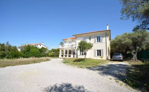 Villa a Fontmerle, Antibes, Francia 1