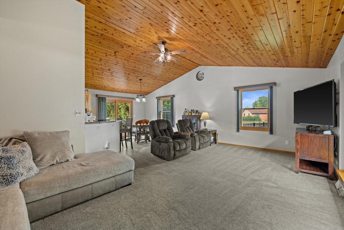 House in Tichigan, Wisconsin, United States 5 - 18599998