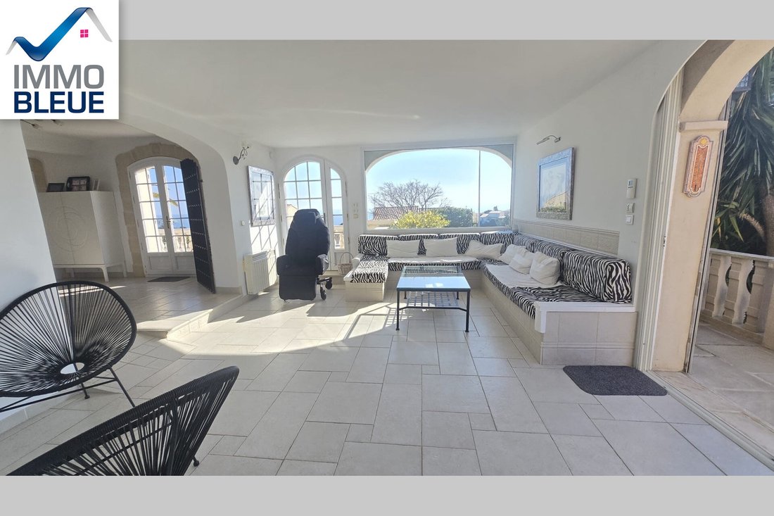 Villa in Le Village-L'Esperon, Sausset-les-Pins, France 5 - 18598107