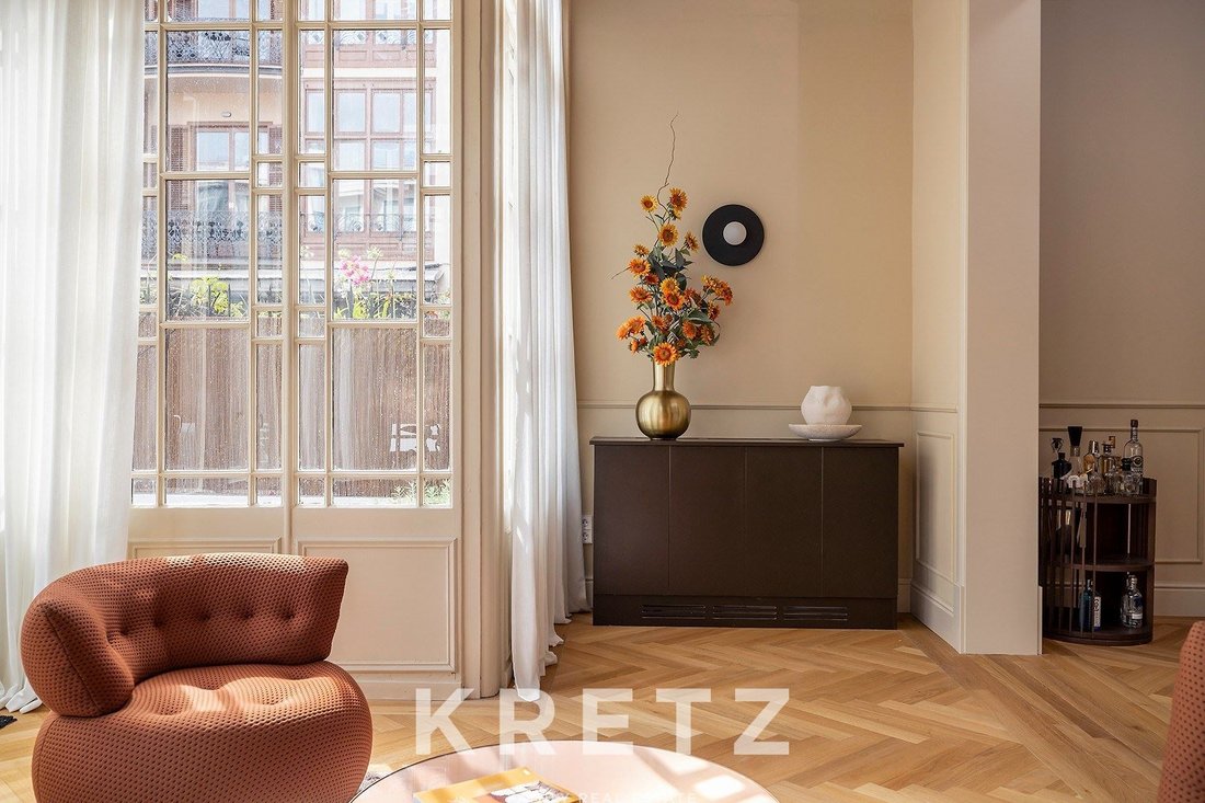 Apartment in Eixample, Barcelona, Spain 4 - 18602556