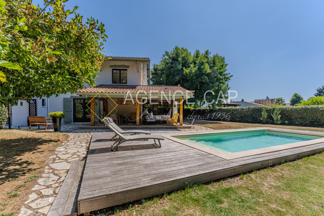 Villa in Cazaux, La Teste-de-Buch, France 2 - 18534840