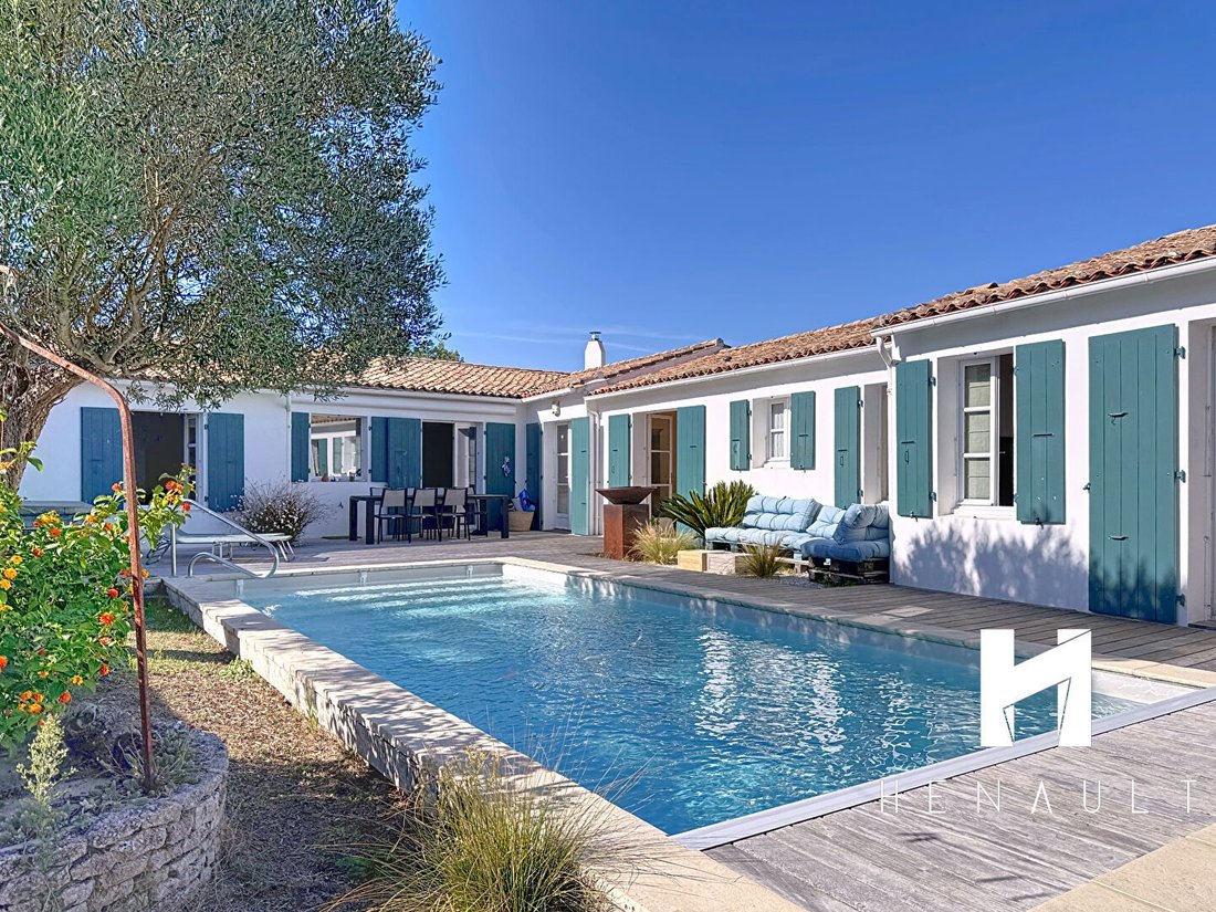 House in Saint-Clement-des-Baleines, Nouvelle-Aquitaine, France 1 - 18597916