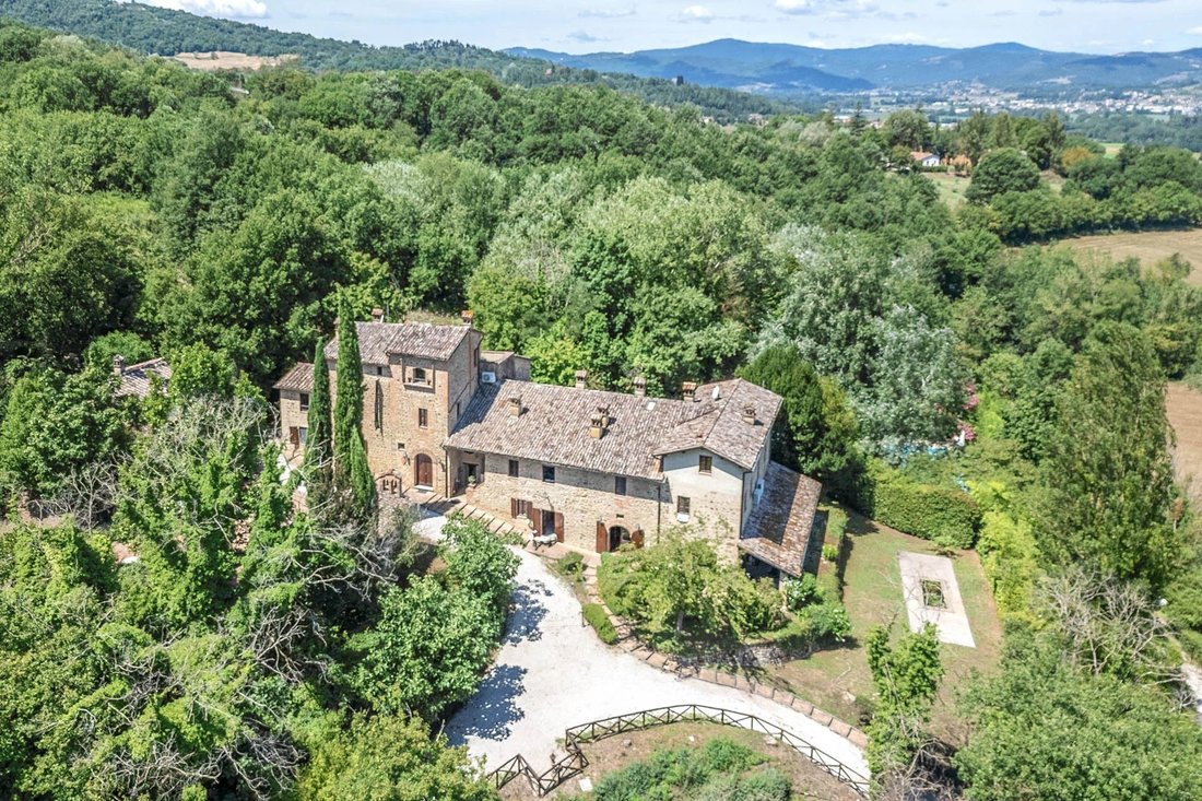Estate in Varsi, Emilia-Romagna, Italy 2 - 18598340