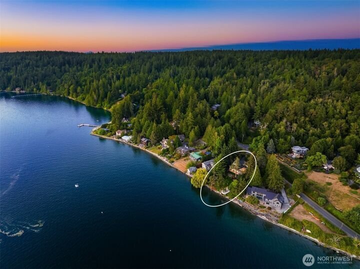 House in Bainbridge Island, Washington, United States 3 - 18604095