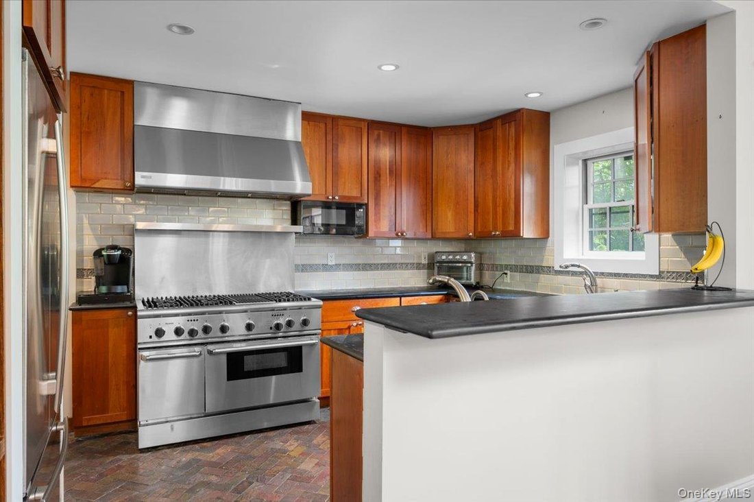 House in New York, New York, United States 4 - 18600259