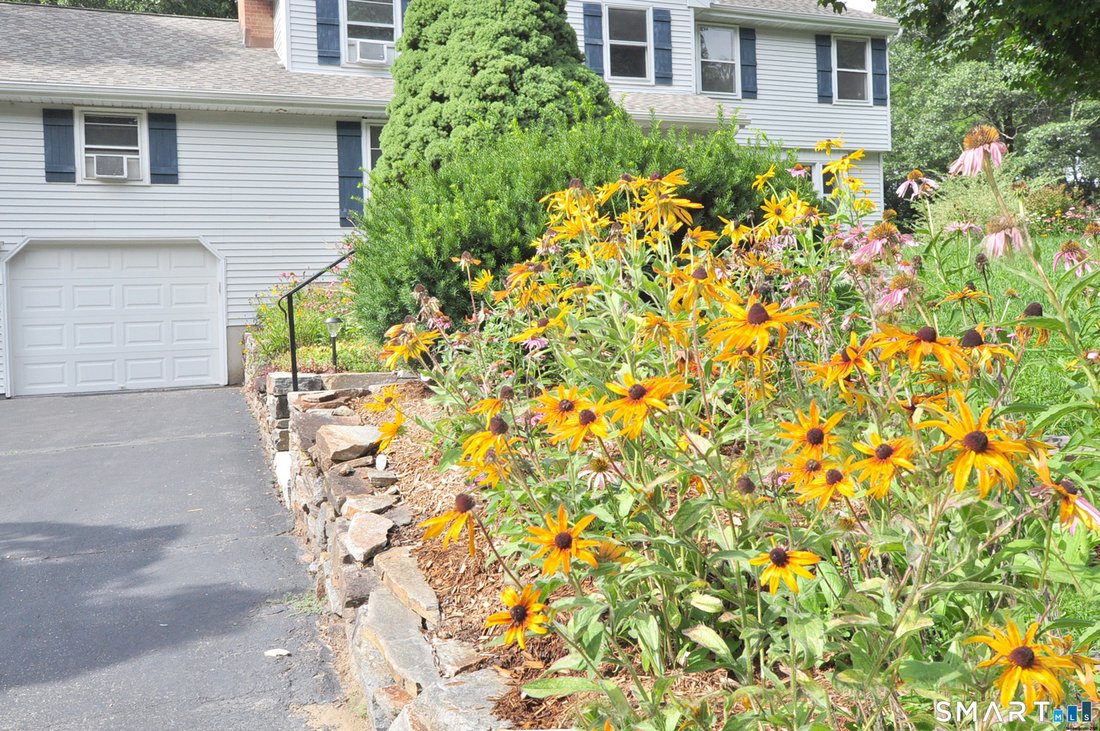 House in Windsor, Connecticut, United States 3 - 18602294