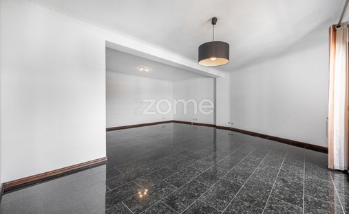 Appartamento a Mafamude e Vilar do Paraiso, Oporto, Portogallo 1