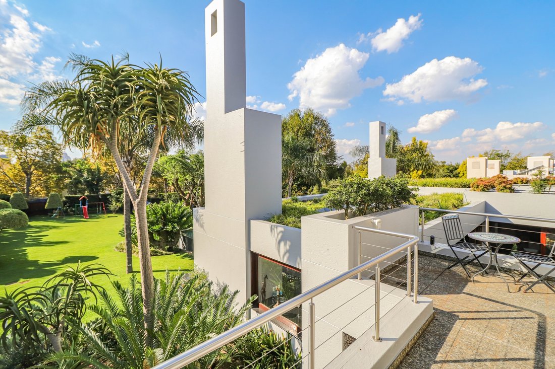 House in Sandton, Gauteng, South Africa 1 - 18603736