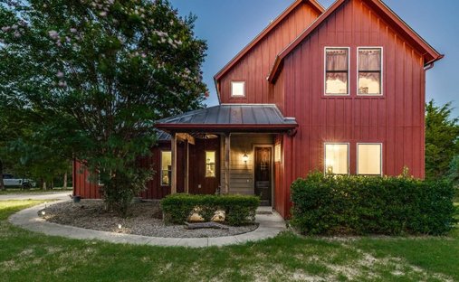 House in Gunter, Texas, United States 1