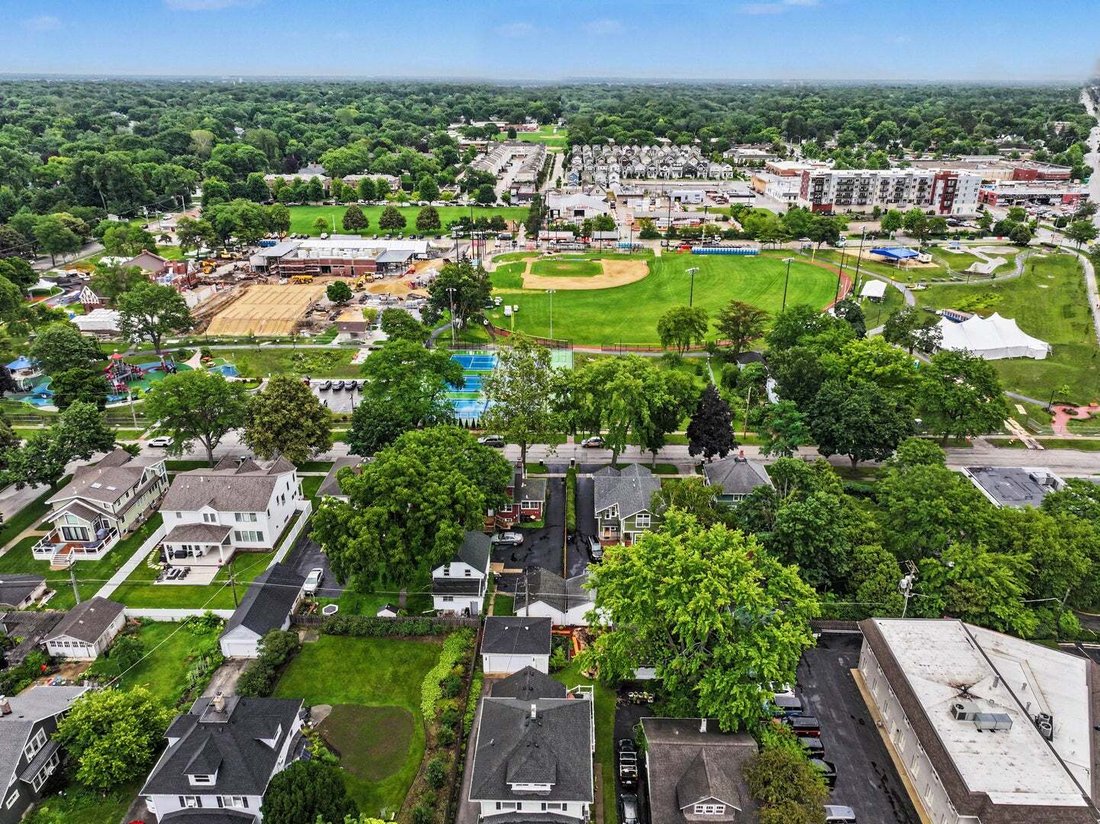 House in Prospect Heights, Illinois, United States 2 - 18597536