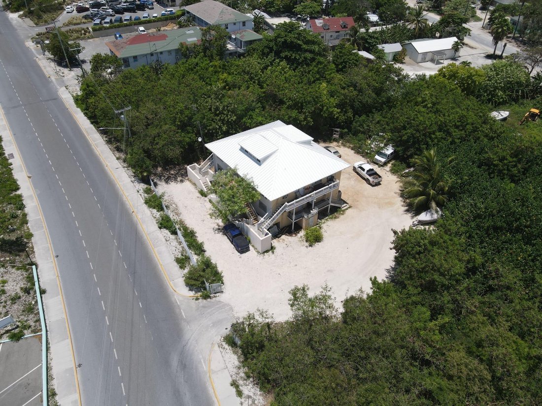 House in Kew Town Settlement, Caicos Islands, Turks and Caicos Islands 2 - 17936225