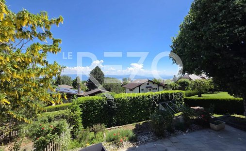 House in Le Vaud, Vaud, Switzerland 1