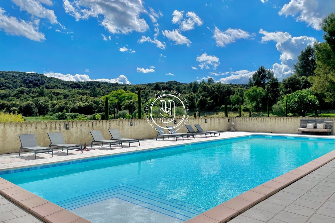 Villa in Uzès, Occitania, France 5 - 18598249