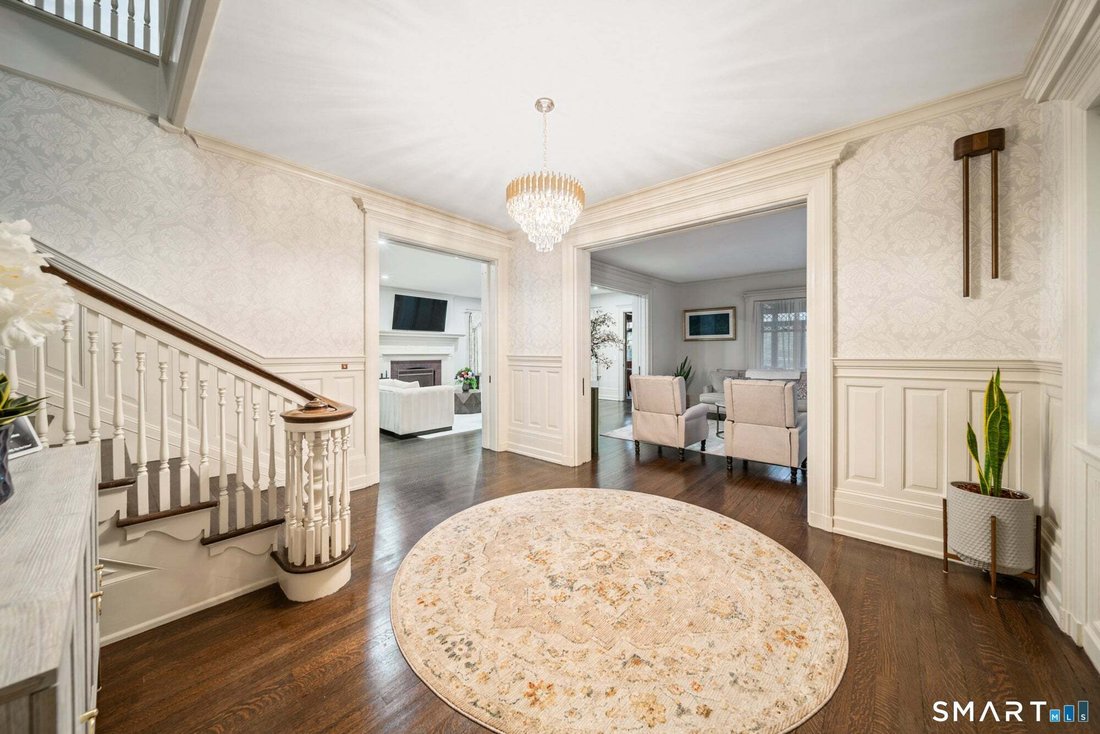 House in Naugatuck, Connecticut, United States 3 - 18599954