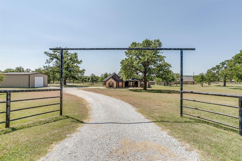 House in Springtown, Texas, United States 4 - 18602293