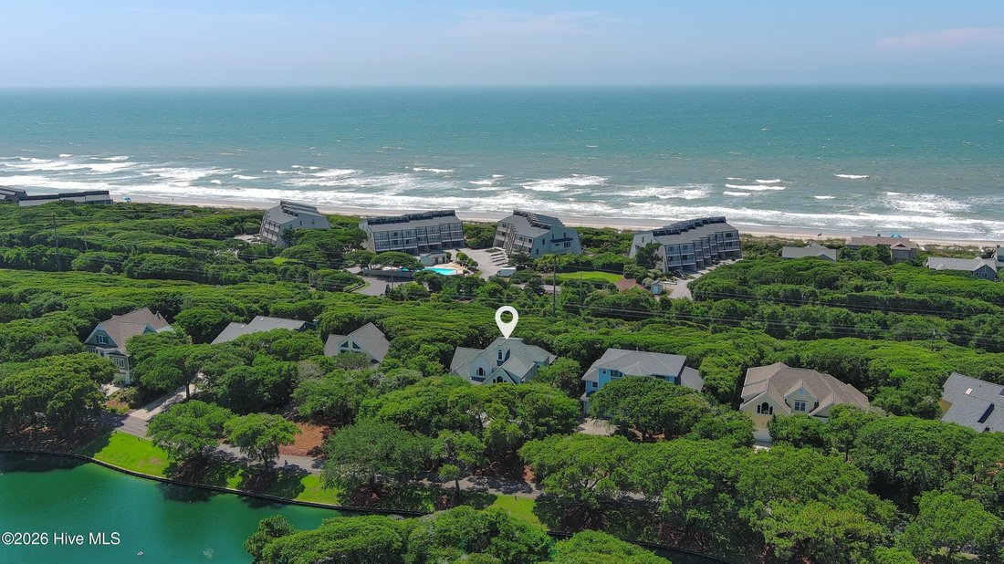 House in Pine Knoll Shores, North Carolina, United States 1 - 18600897