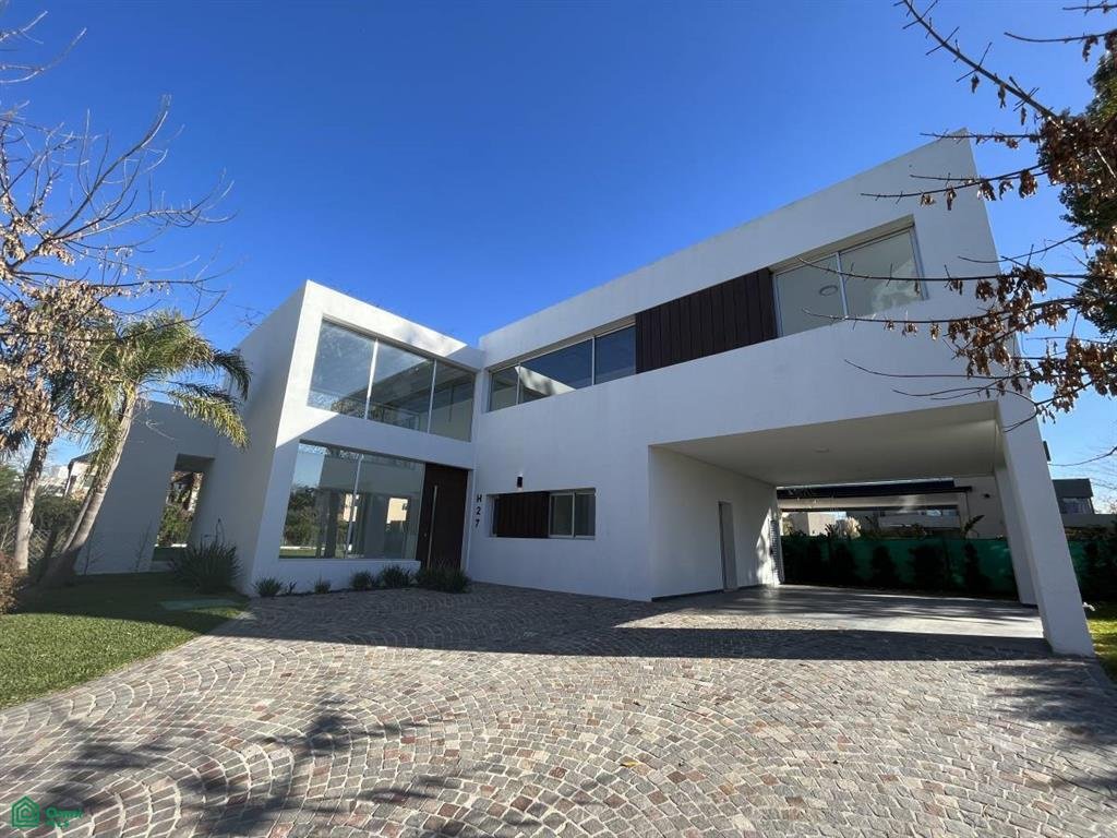 House in Hudson, Buenos Aires, Buenos Aires Province, Argentina 3 - 17232526