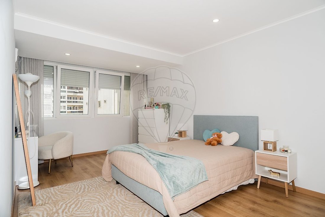 Apartment in Alvalade, Lisbon, Portugal 4 - 18597875