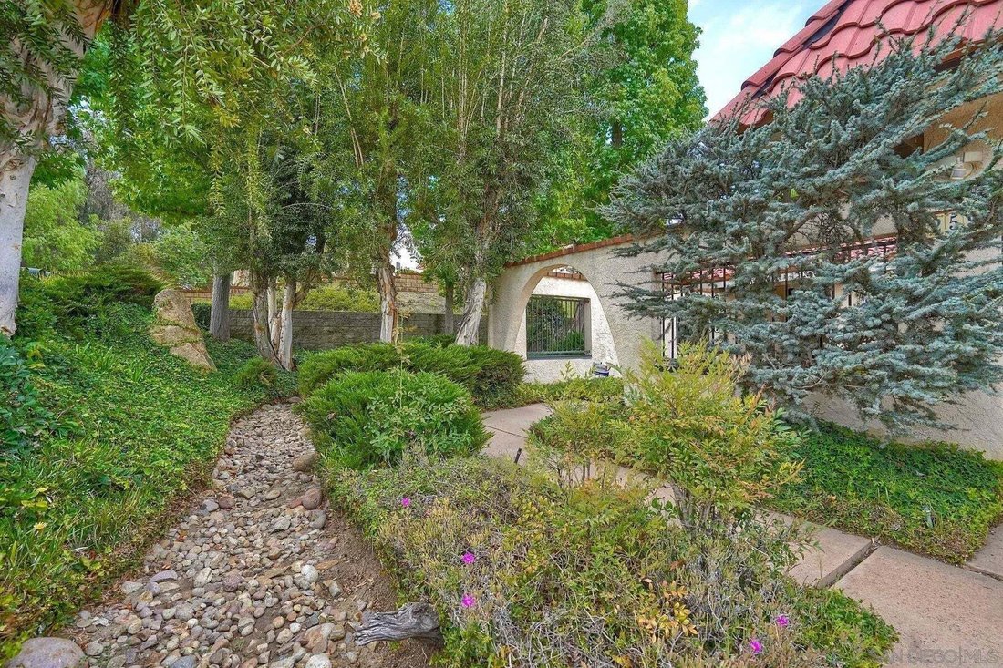 House in El Cajon, California, United States 5 - 18601940