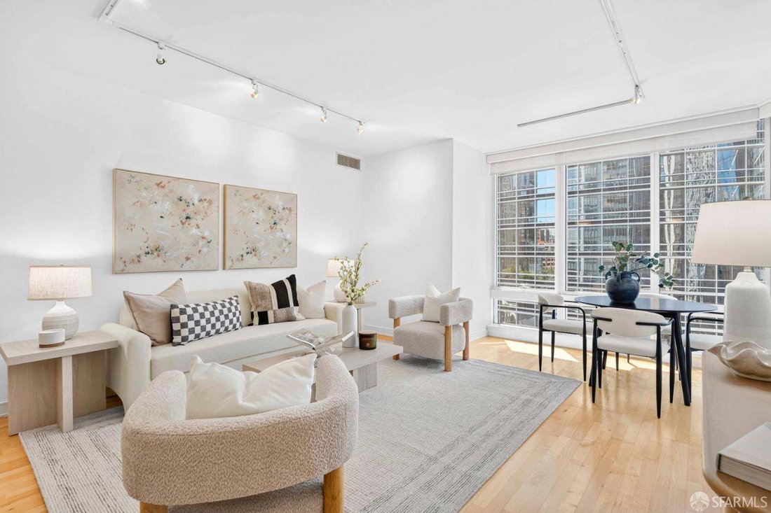 Condo in San Francisco, California, United States 2 - 18599625
