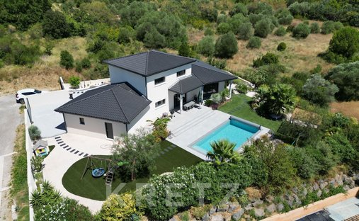 House in Centre Ville, Pezenas, France 1
