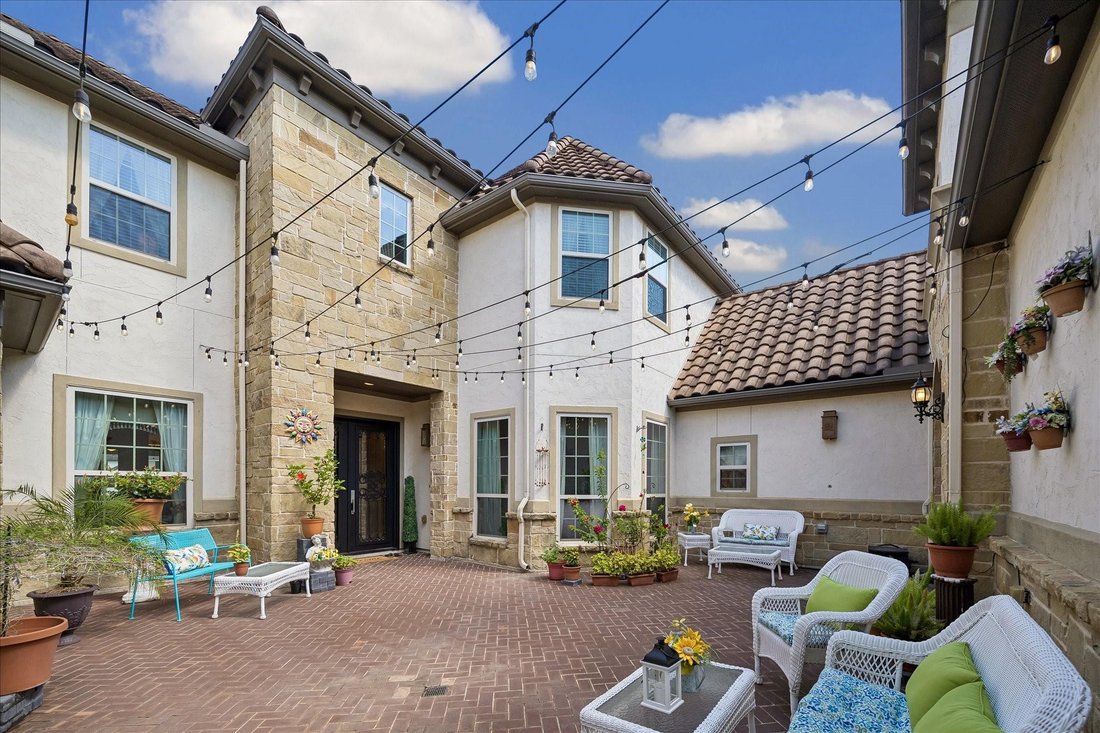 House in Sugar Land, Texas, United States 5 - 18602090