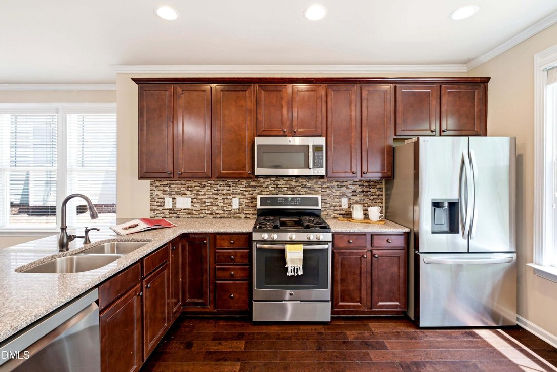 Townhouse in Chapel Hill, North Carolina, United States 4 - 18596866