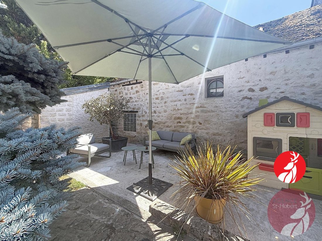 House in Noisy-sur-Ecole, Ile-de-France, France 2 - 18600554
