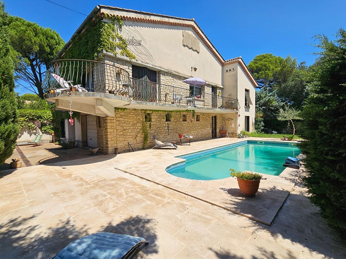 House in Montagne des Chèvres, Villeneuve-lès-Avignon, France 1 - 18597406