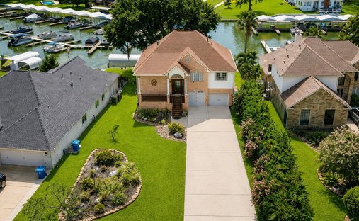House in Willis, Texas, United States 1