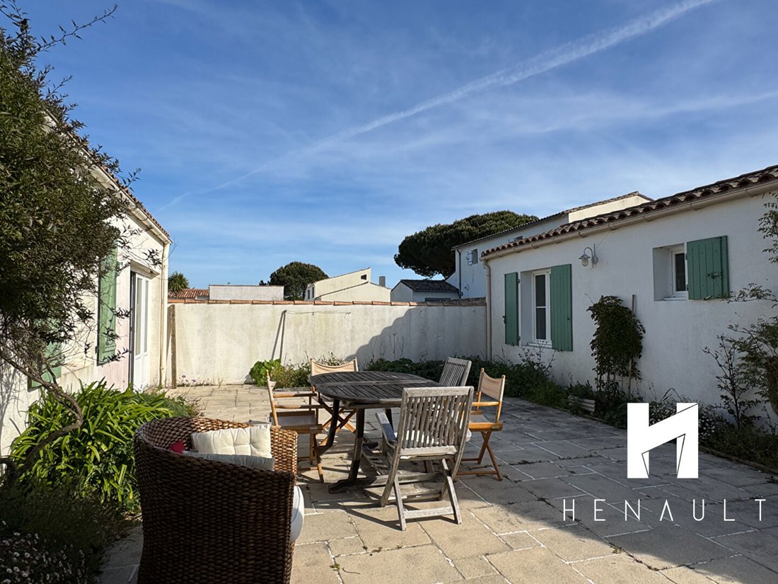 House in La Couarde-sur-Mer, Nouvelle-Aquitaine, France 2 - 18598124