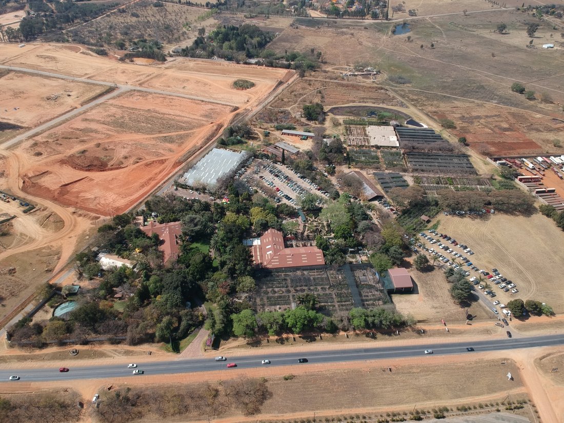 Land in Mogale City Local Municipality, Gauteng, South Africa 1 - 18602771