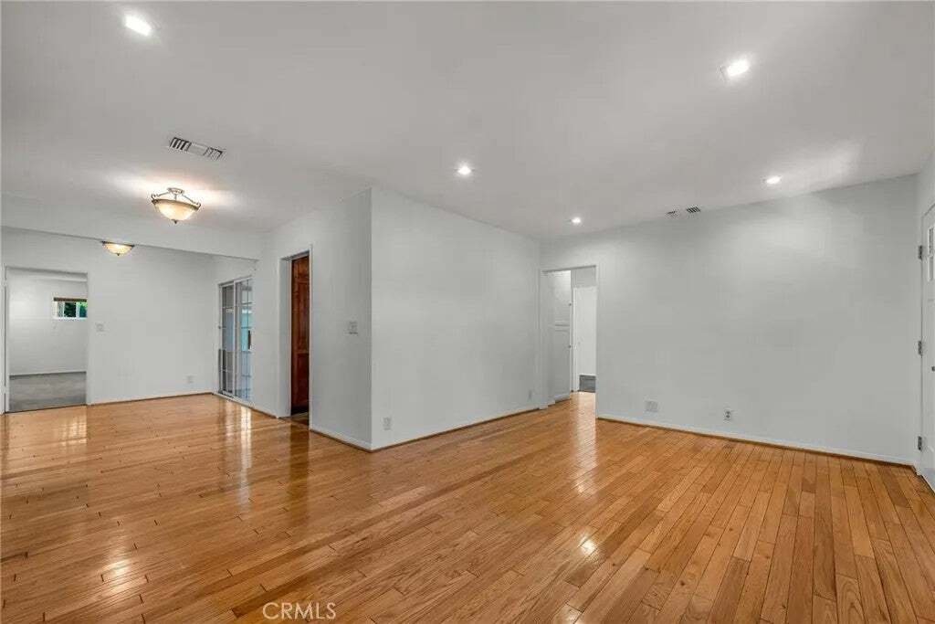 Condo in Los Angeles, California, United States 4 - 18601890