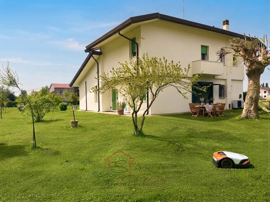 House in Vigonza, Veneto, Italy 2 - 18602880