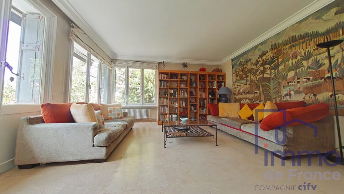 House in Saint-Priest-en-Jarez, Auvergne-Rhône-Alpes, France 3 - 18186083