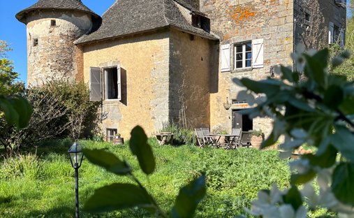 Castello a Aynac, Occitania, Francia 1