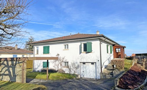House in Étagnières, Vaud, Switzerland 1