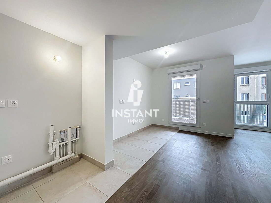 Apartment in Juillet Zola, Alfortville, France 2 - 18604015