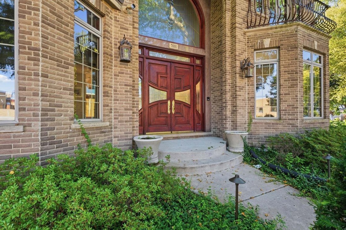 House in Skokie, Illinois, United States 2 - 18601374