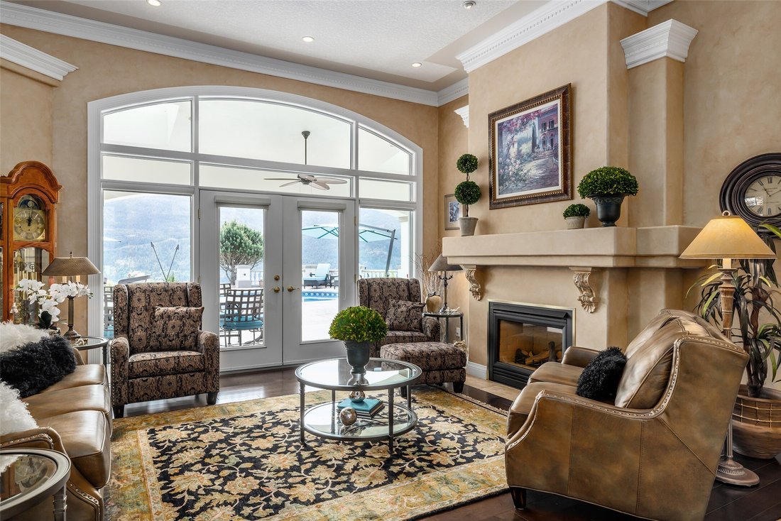 House in Vernon, British Columbia, Canada 4 - 18246987
